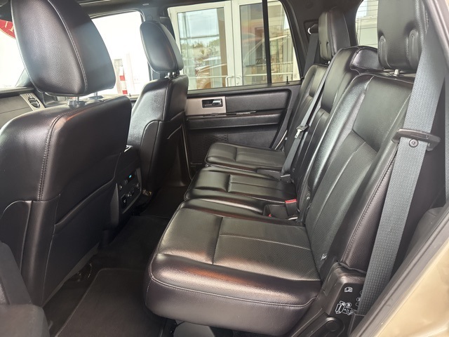 2017 Ford Expedition Limited photo 16