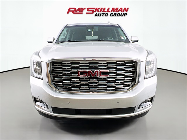 2019 Gmc Yukon XL Denali photo 2