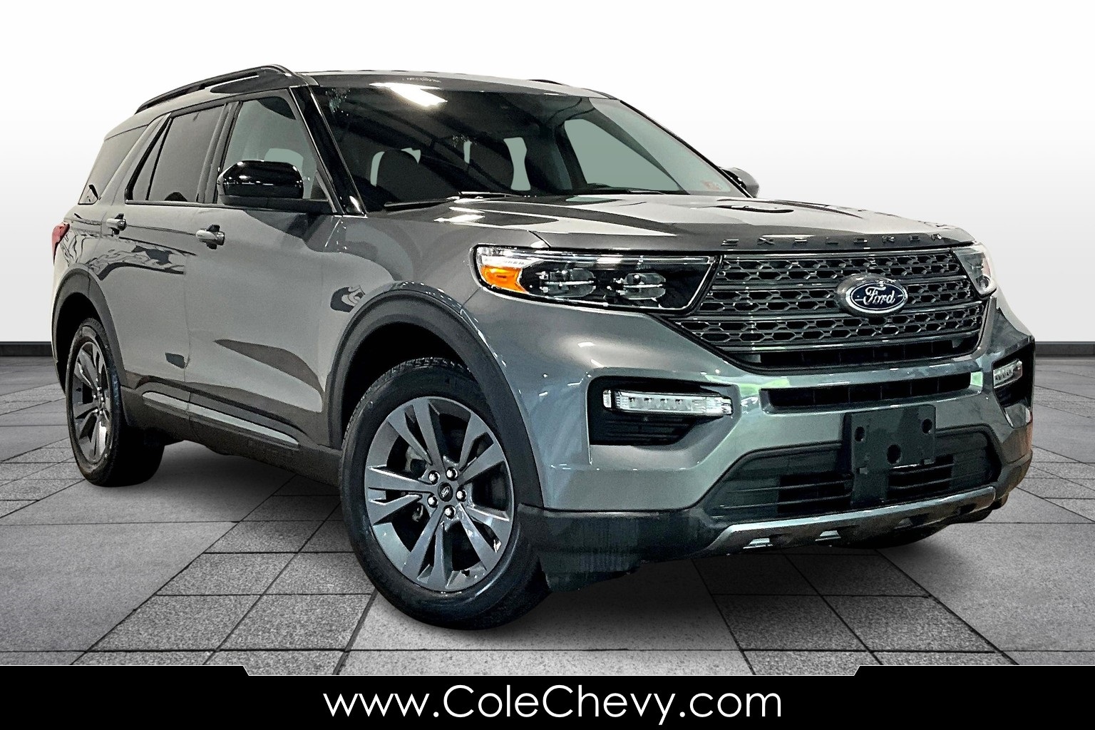 2024 Ford Explorer XLT's photo