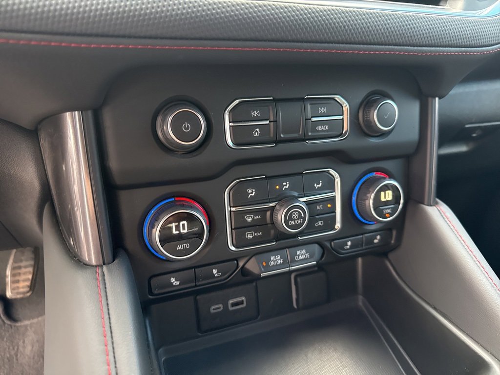 2024 Chevrolet Tahoe RST photo 17