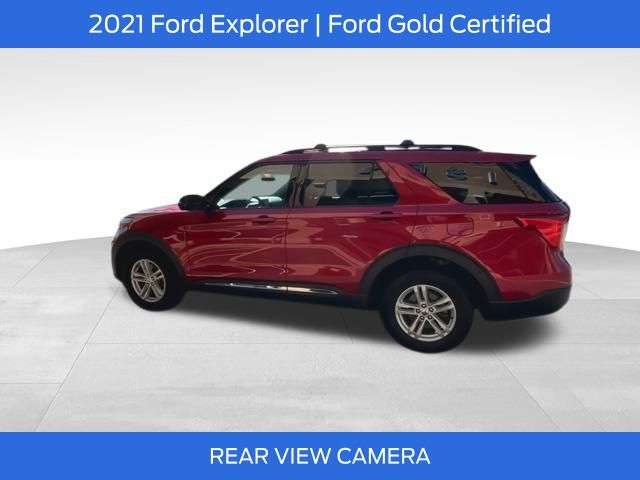2021 Ford Explorer XLT photo 3