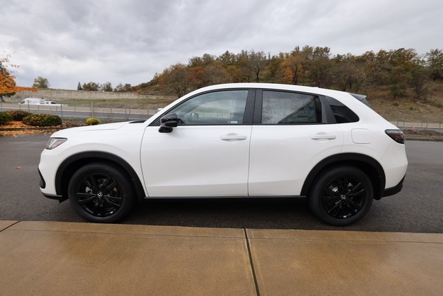 2026 Honda HR-V Sport photo 4