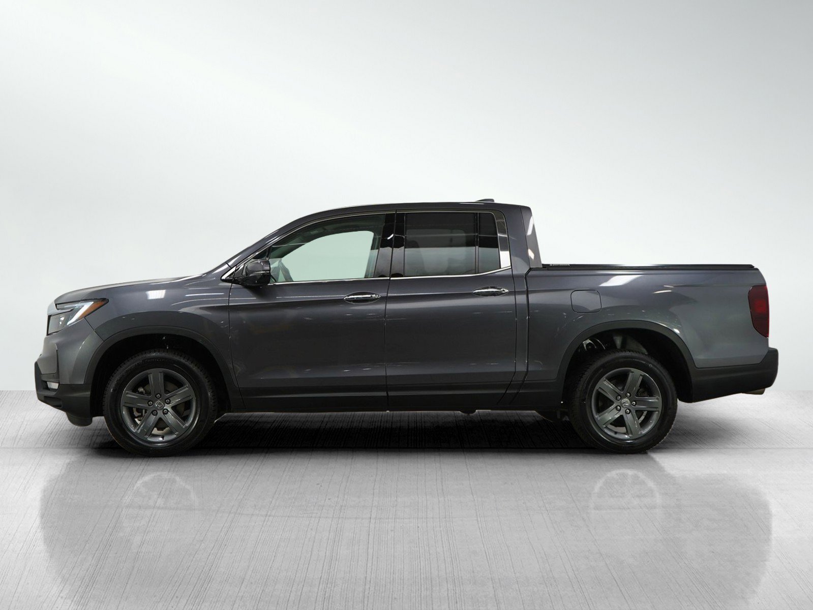 Used 2022 Honda Ridgeline RTL-E with VIN 5FPYK3F70NB010076 for sale in Burnsville, Minnesota