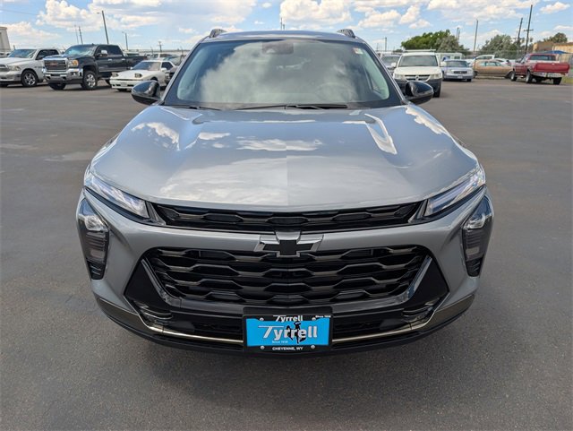 2025 Chevrolet Trax LT photo 6