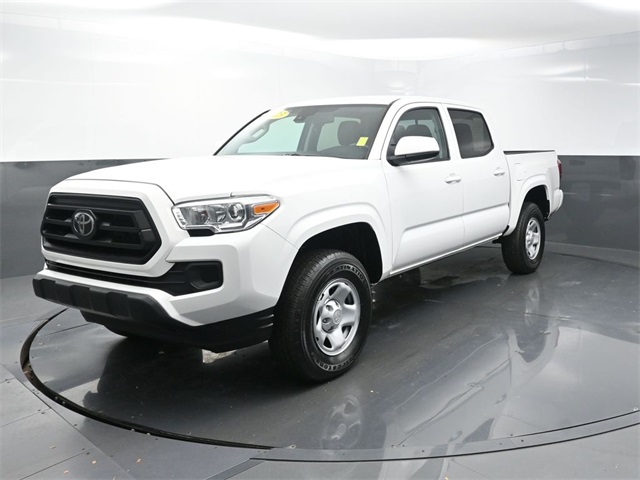 2023 Toyota Tacoma SR photo 3