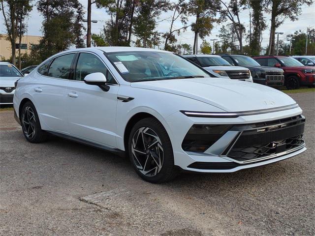 2026 Hyundai Sonata SEL Sport photo 3