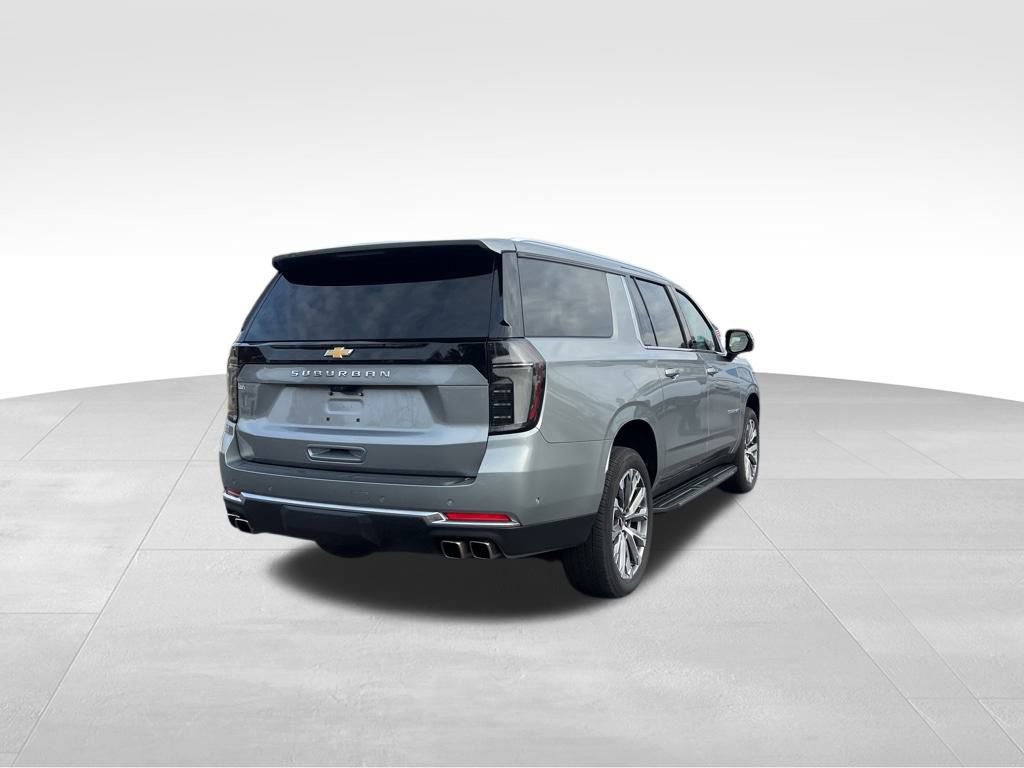 2025 Chevrolet Suburban High Country photo 4
