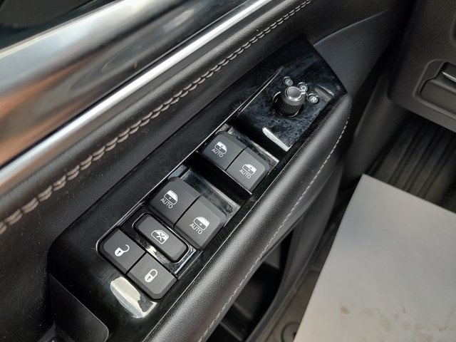 2024 Jeep Wagoneer Series II photo 31