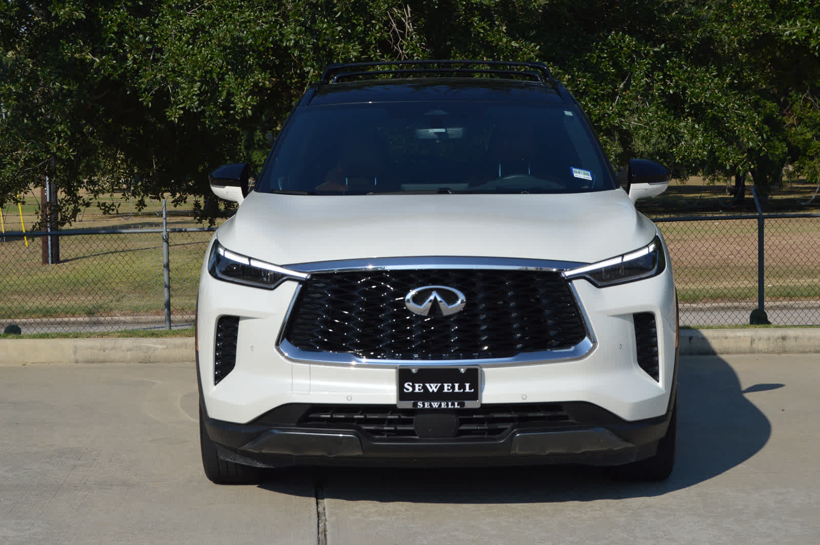 2023 Infiniti QX60 Autograph photo 2