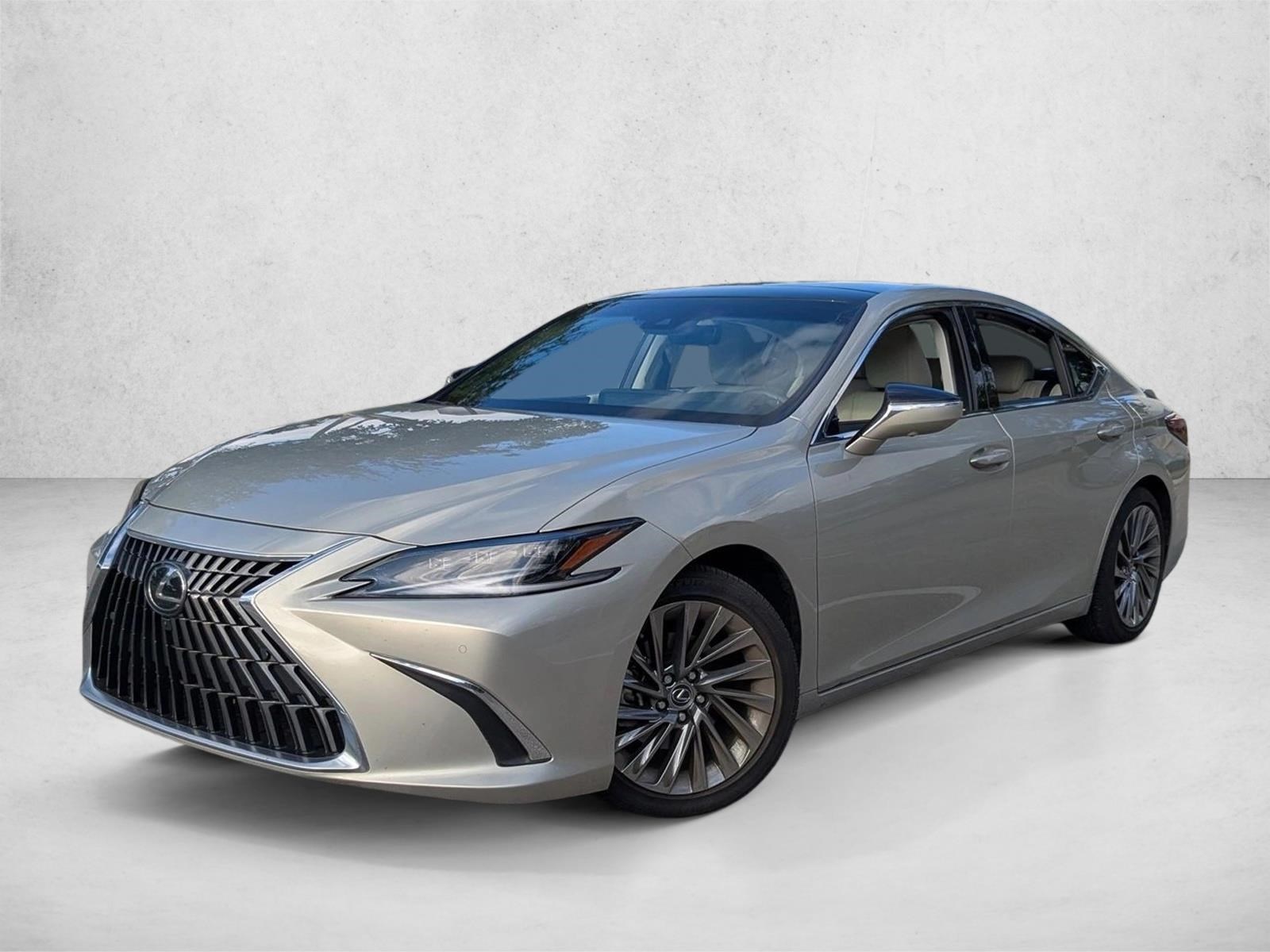 2024 Lexus ES 350 Ultra Luxury's photo