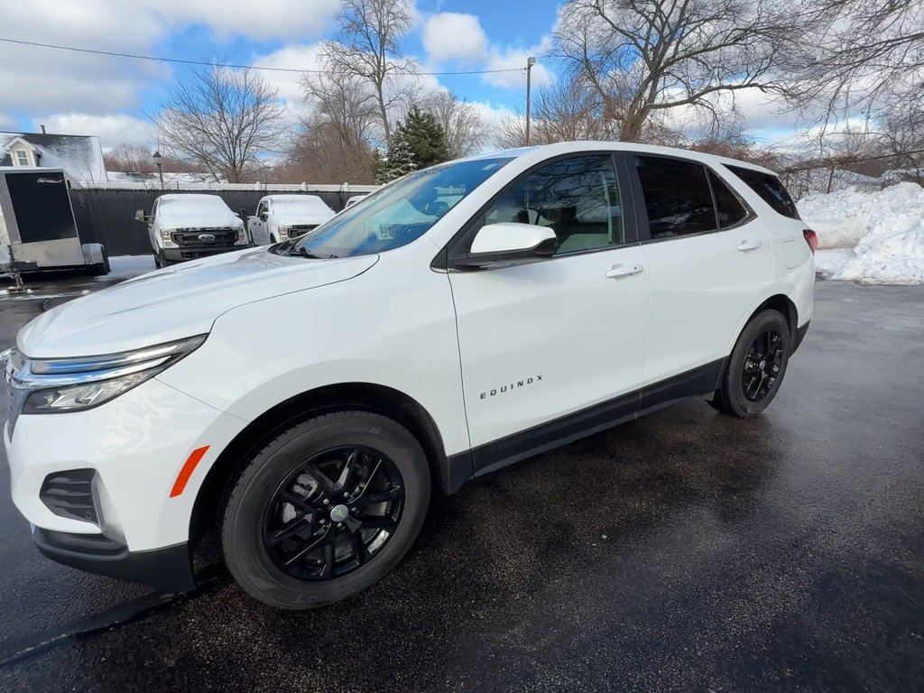2023 Chevrolet Equinox LT photo 4