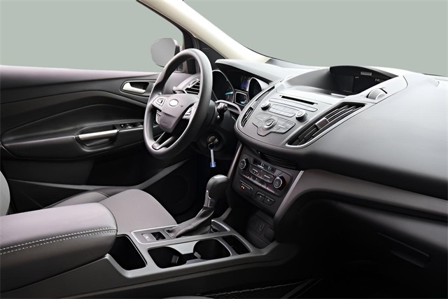 2017 Ford Escape SE photo 3