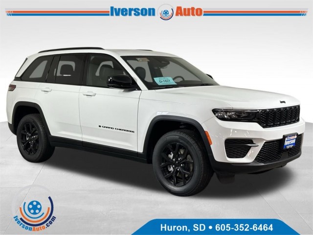 2025 Jeep Grand Cherokee Laredo X