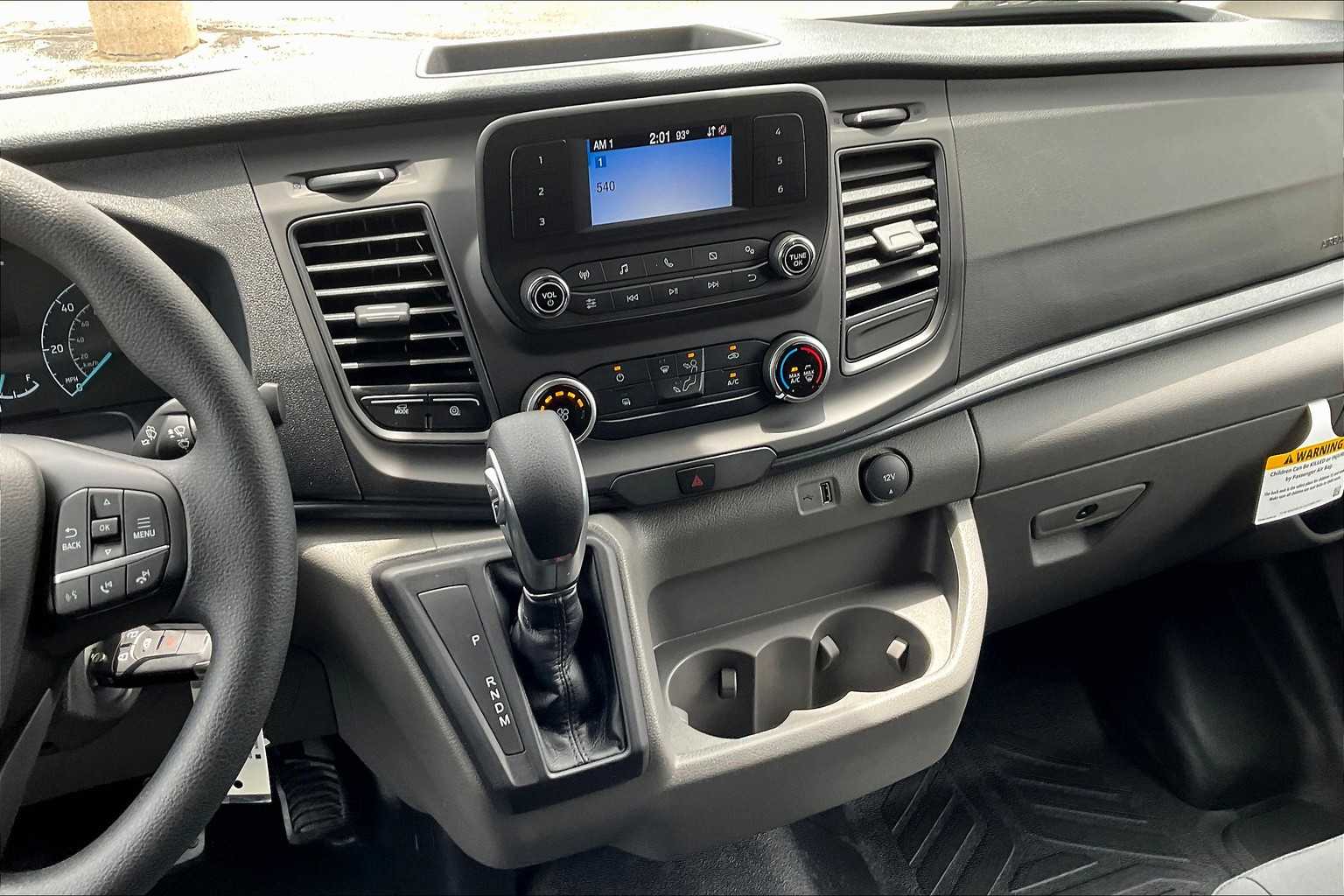 2025 Ford Transit Cargo Van photo 5