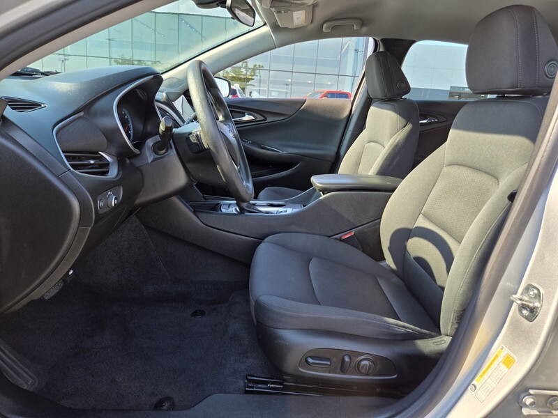 2022 Chevrolet Malibu 1LT photo 8