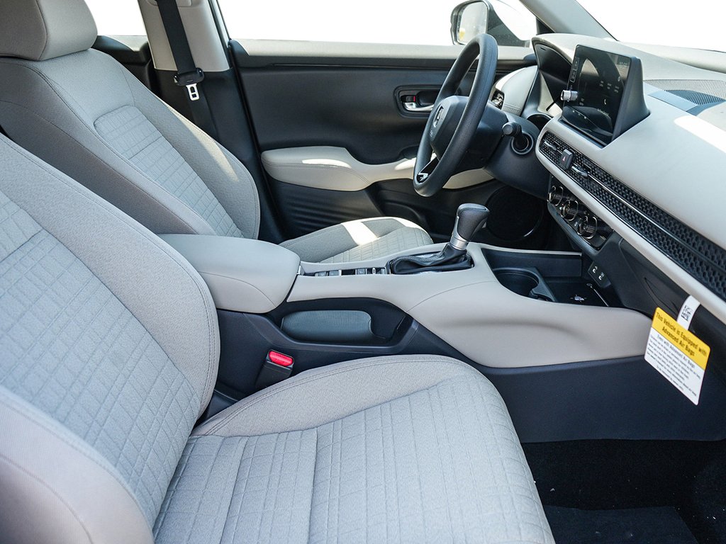 2026 Honda HR-V LX photo 22