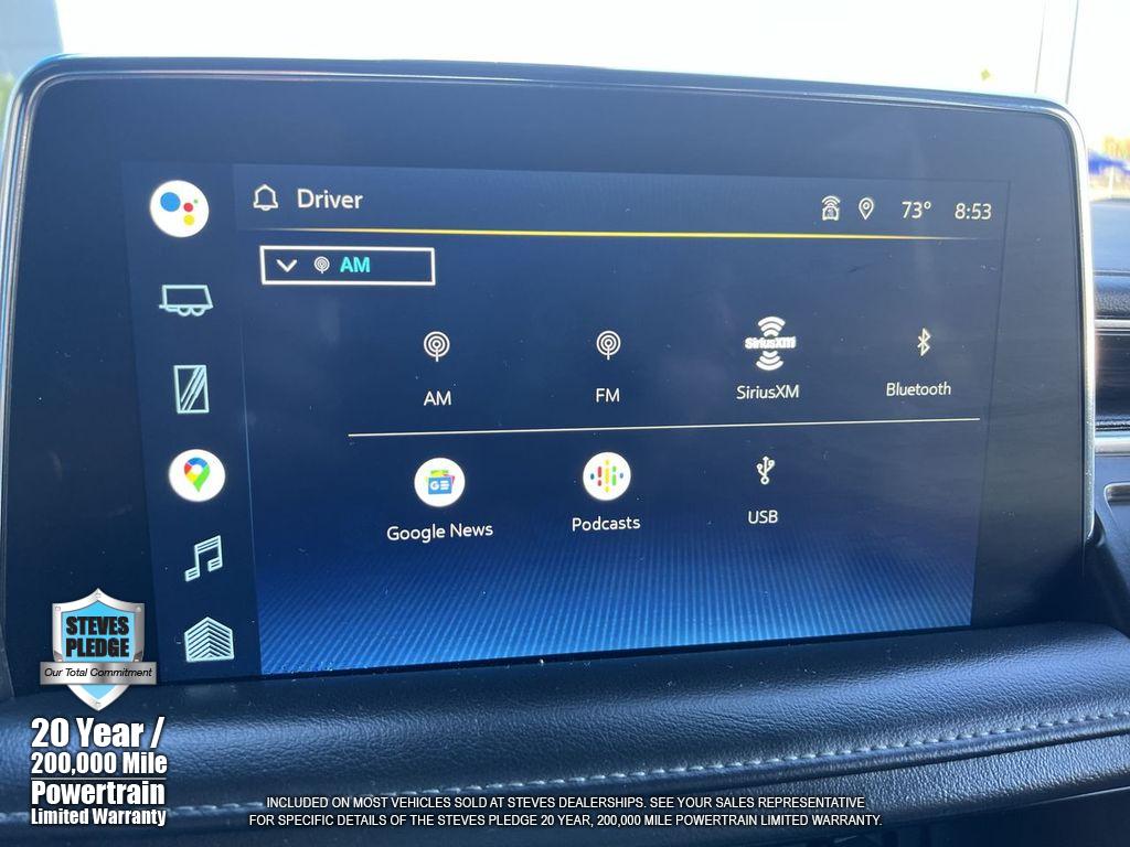 2022 Chevrolet Suburban LT photo 17