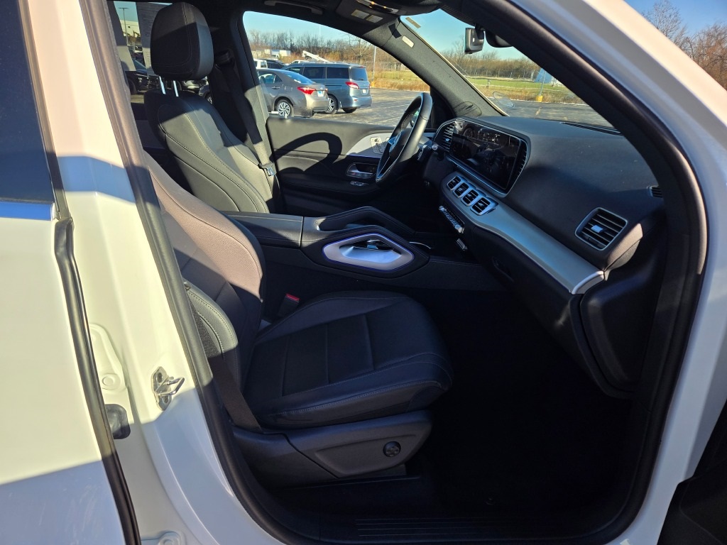 2024 Mercedes Benz GLE 350 4MATIC photo 5