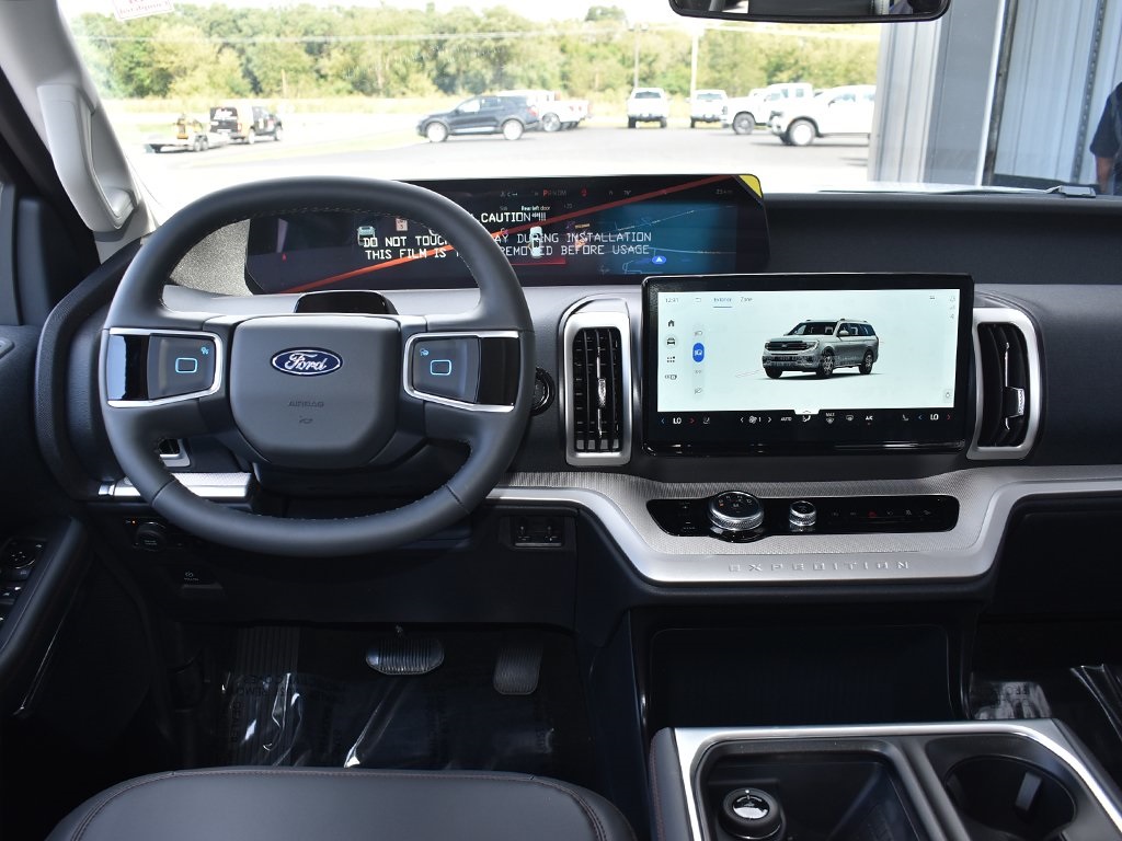 2025 Ford Expedition MAX photo 15