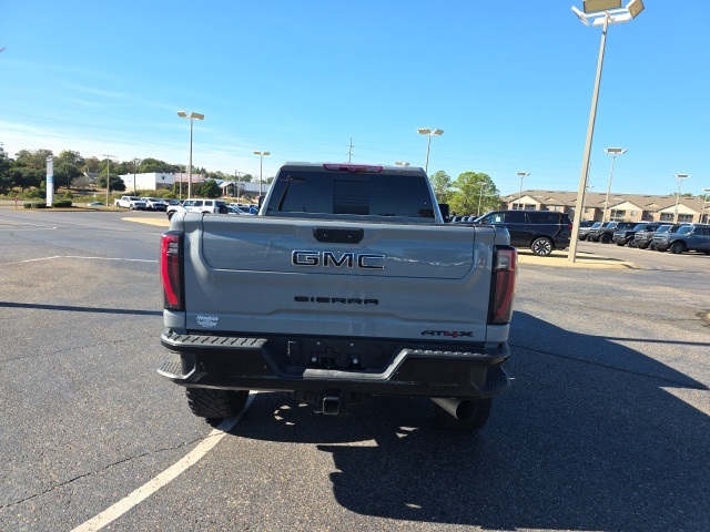 2024 Gmc Sierra HD AT4X photo 4