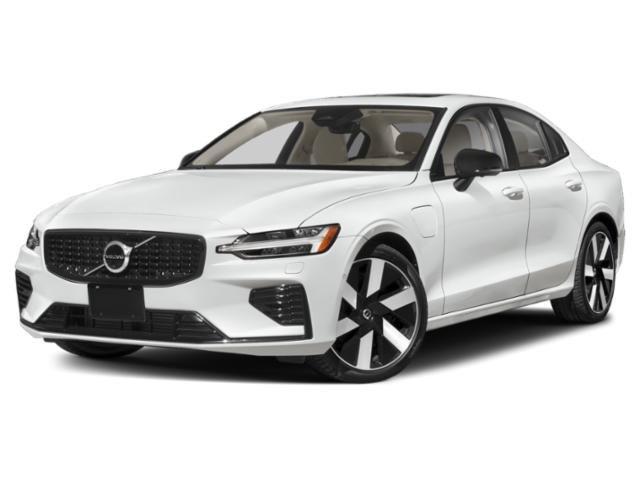 2023 Volvo S60 Plus's photo