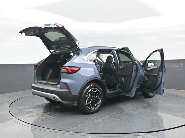 2026 Ford Escape Platinum photo 32