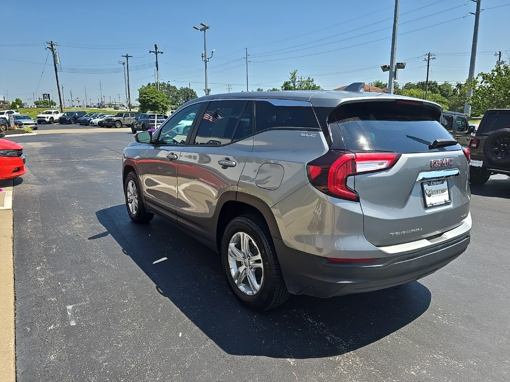 2024 Gmc Terrain SLE photo 5