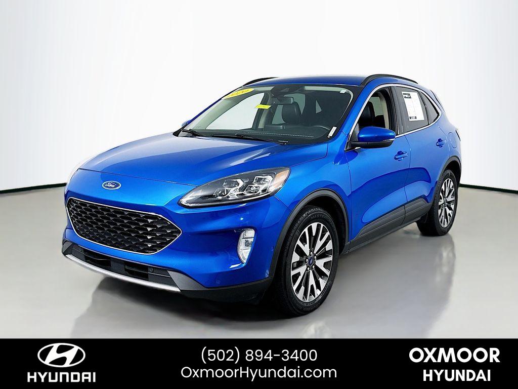 2020 Ford Escape Titanium photo 3