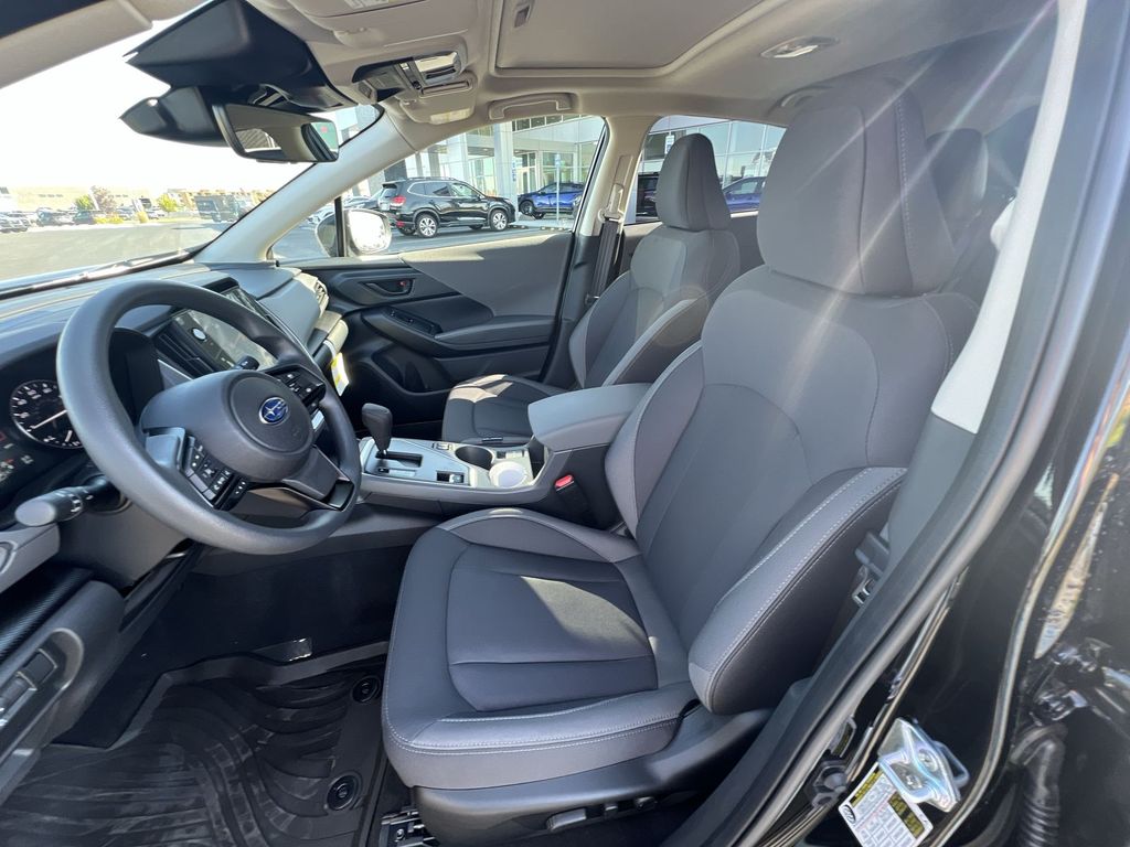 2025 Subaru Crosstrek Premium photo 16