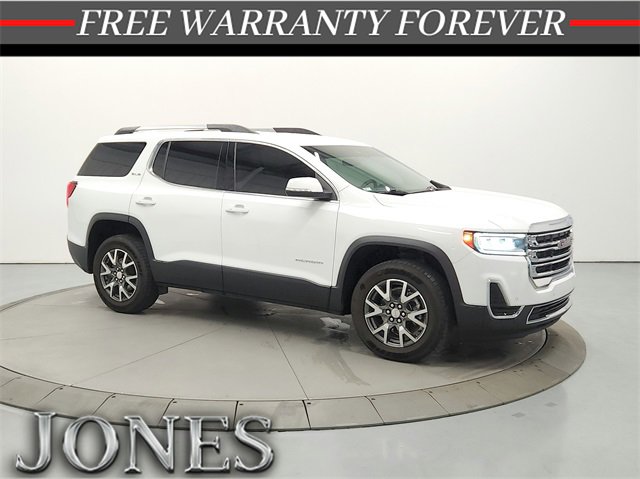 2023 GMC Acadia SLE's photo