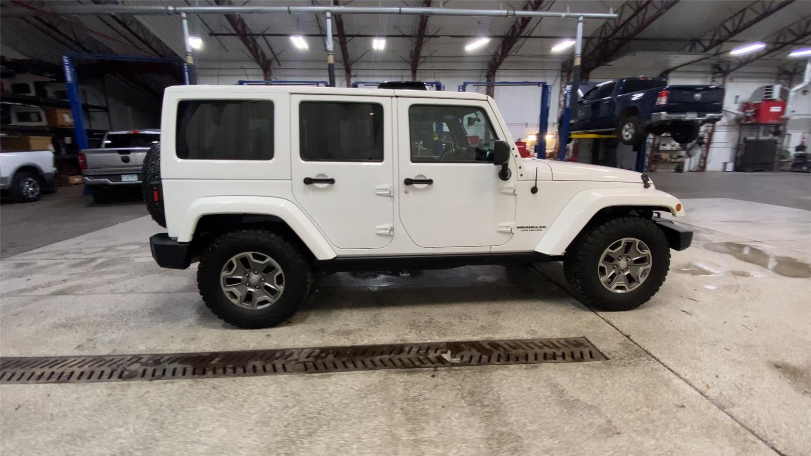 2016 Jeep Wrangler Rubicon photo 8