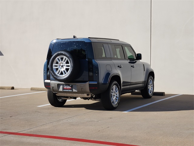 2026 Land Rover Defender 110 S photo 4