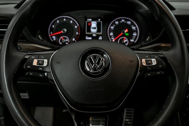 2022 Volkswagen Passat 2.0T Limited photo 17