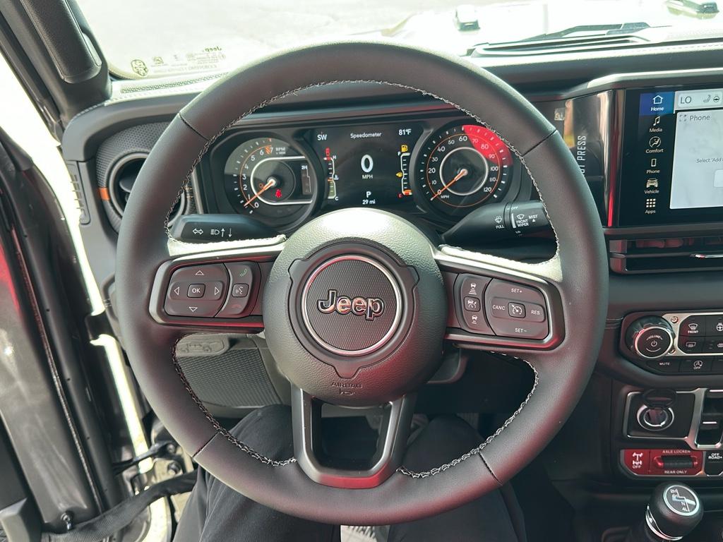 2025 Jeep Gladiator Mojave photo 32