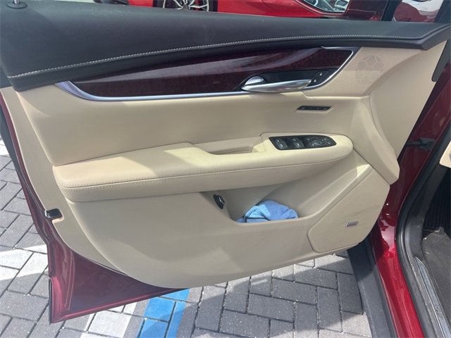 2018 Cadillac XT5 Premium Luxury photo 6