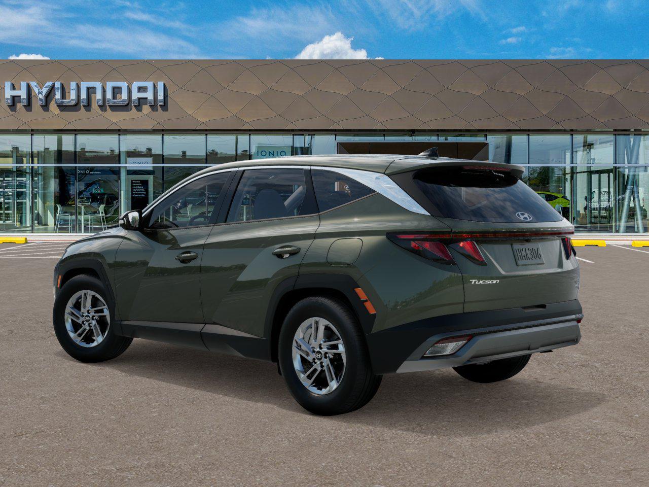 2026 Hyundai Tucson SE photo 3