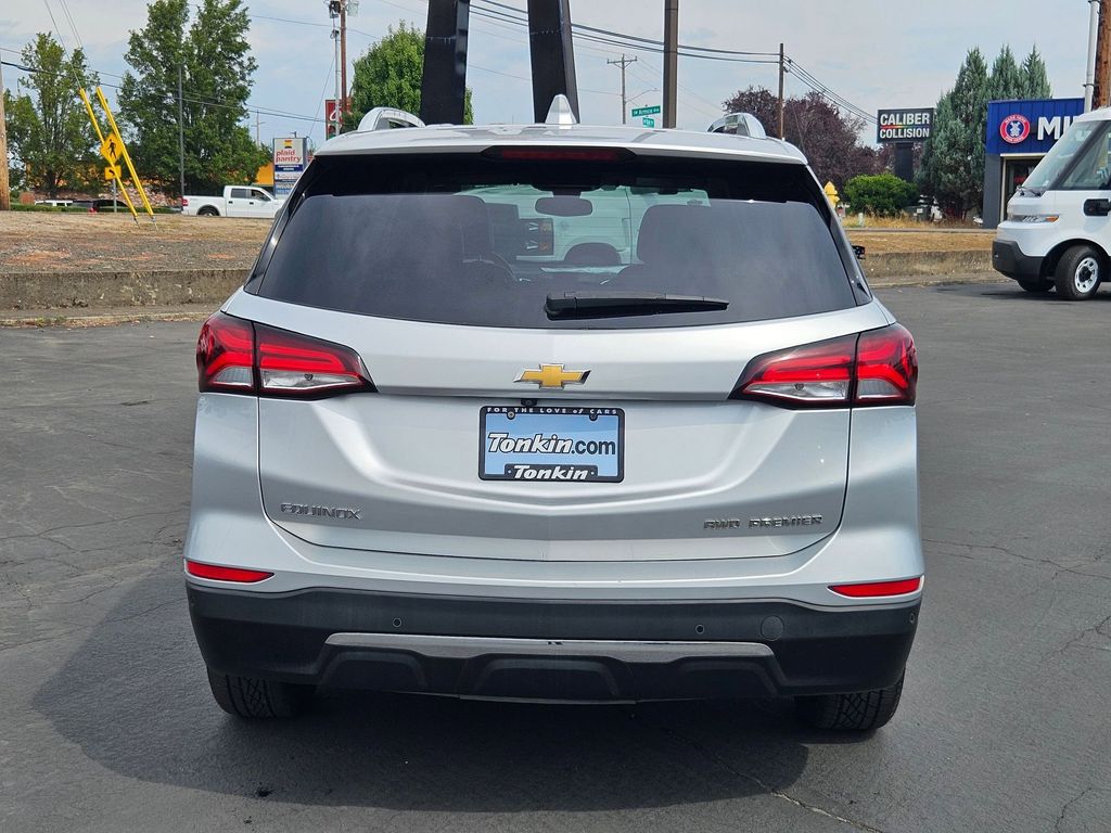 2022 Chevrolet Equinox Premier photo 3