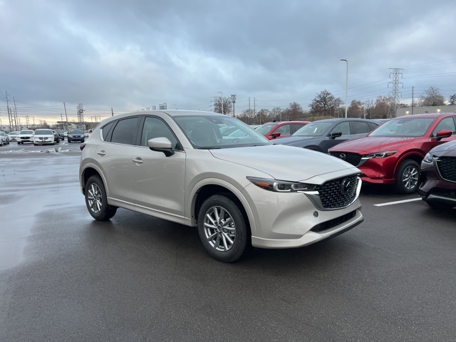 2025 Mazda CX-5 S Select Package's photo