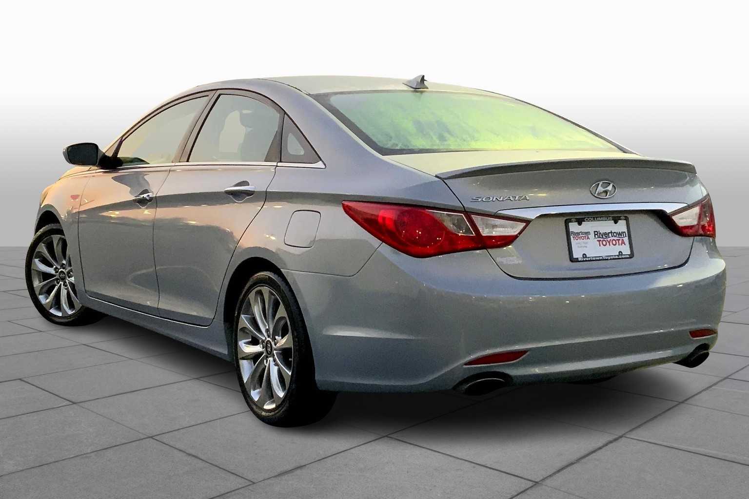 2012 Hyundai Sonata SE photo 11