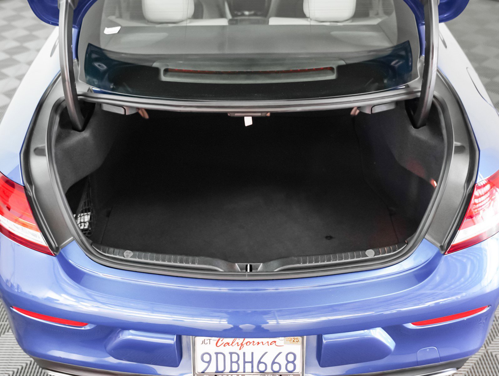 2022 Mercedes Benz C 300 Coupe photo 7