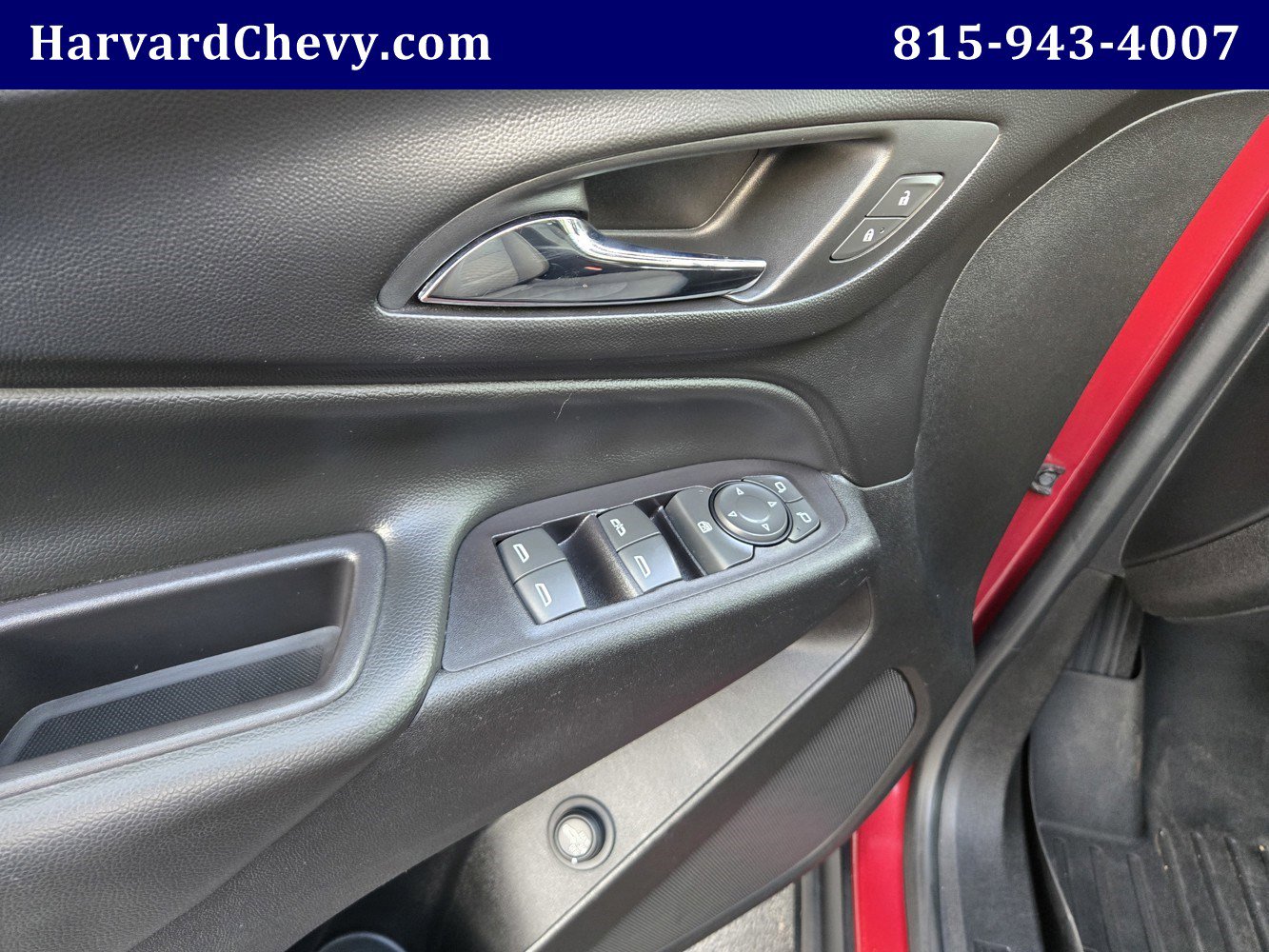 2019 Chevrolet Equinox LT photo 29
