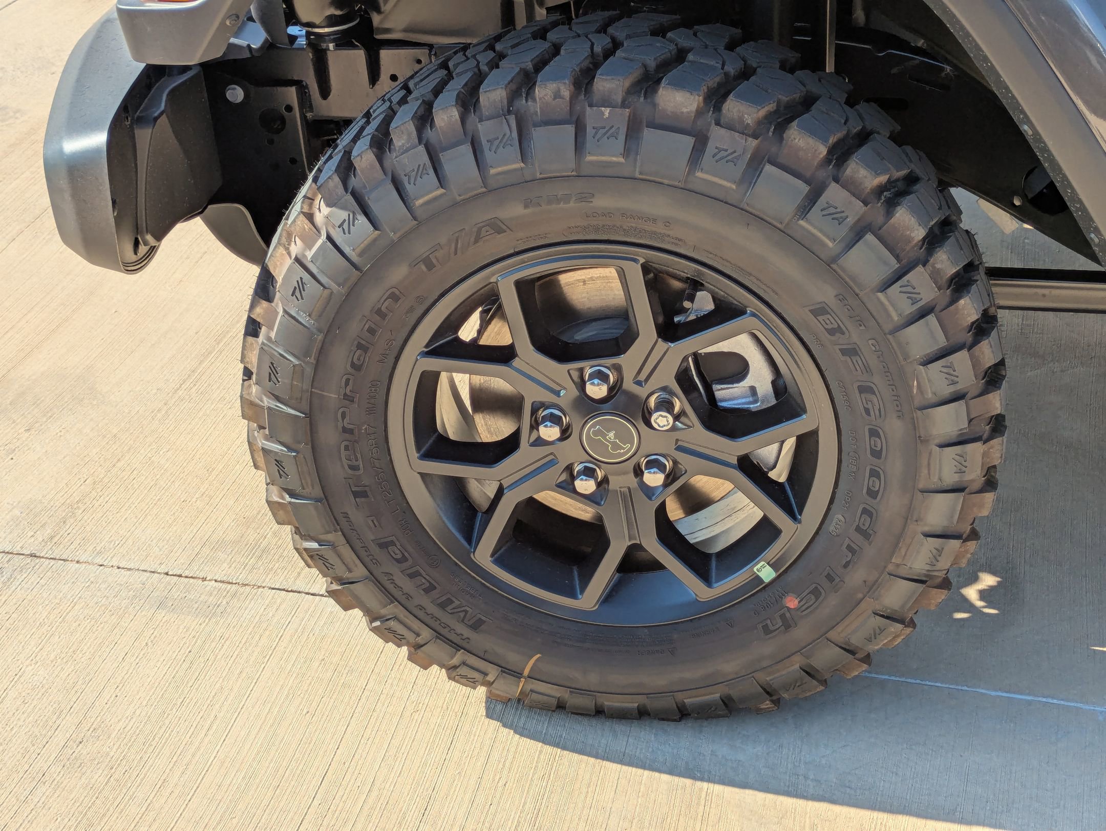 2025 Jeep Gladiator Sport photo 19