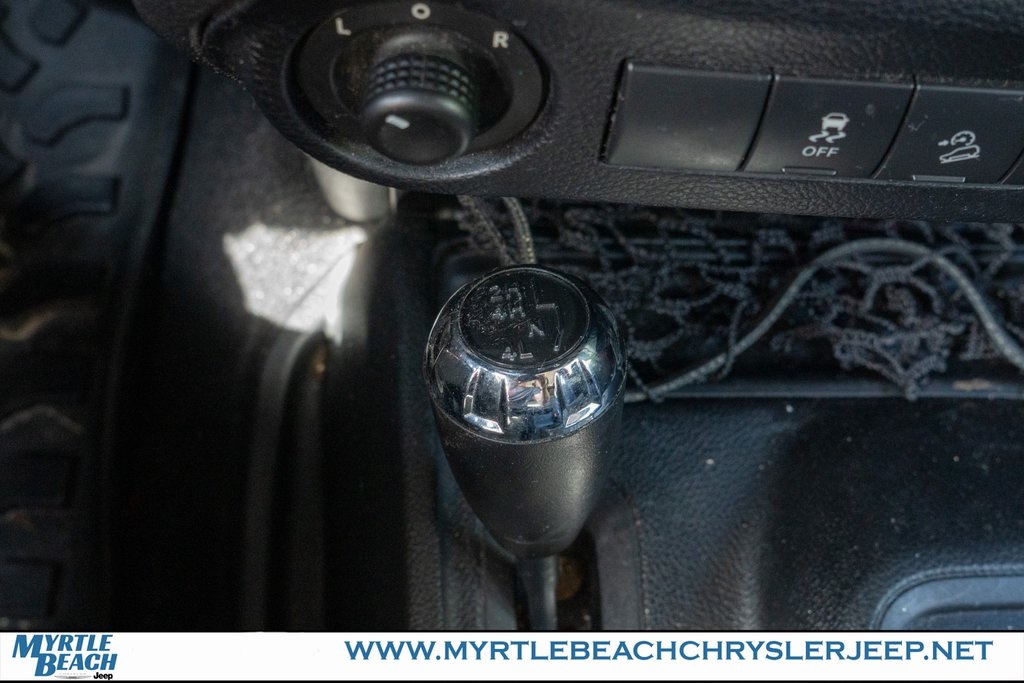 2012 Jeep Wrangler Unlimited Sport photo 23
