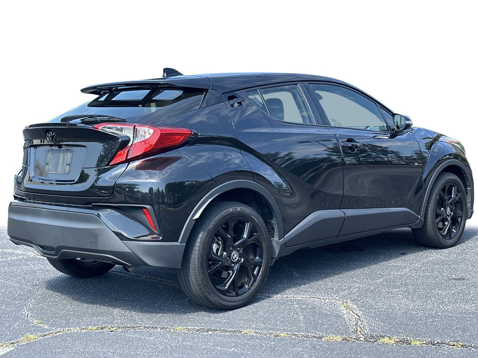 2022 Toyota C-HR Nightshade Edition photo 7