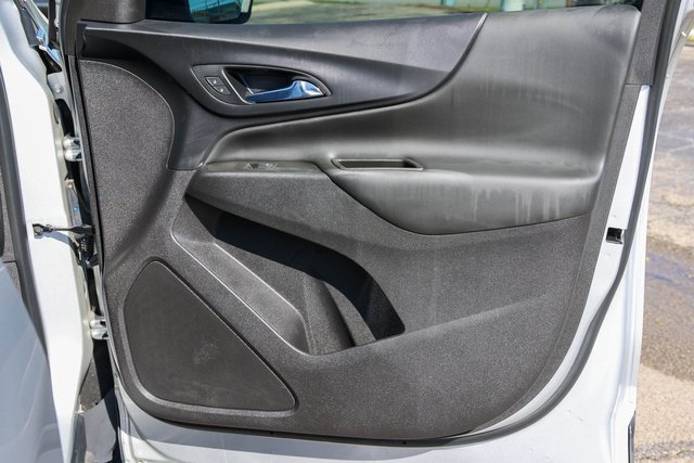 Used 2021 Silver Ice Metallic Chevrolet LT image 15