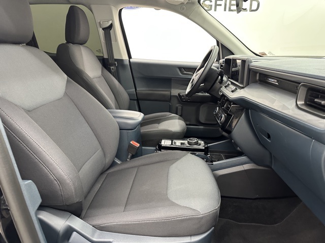 2024 Ford Maverick XL photo 2