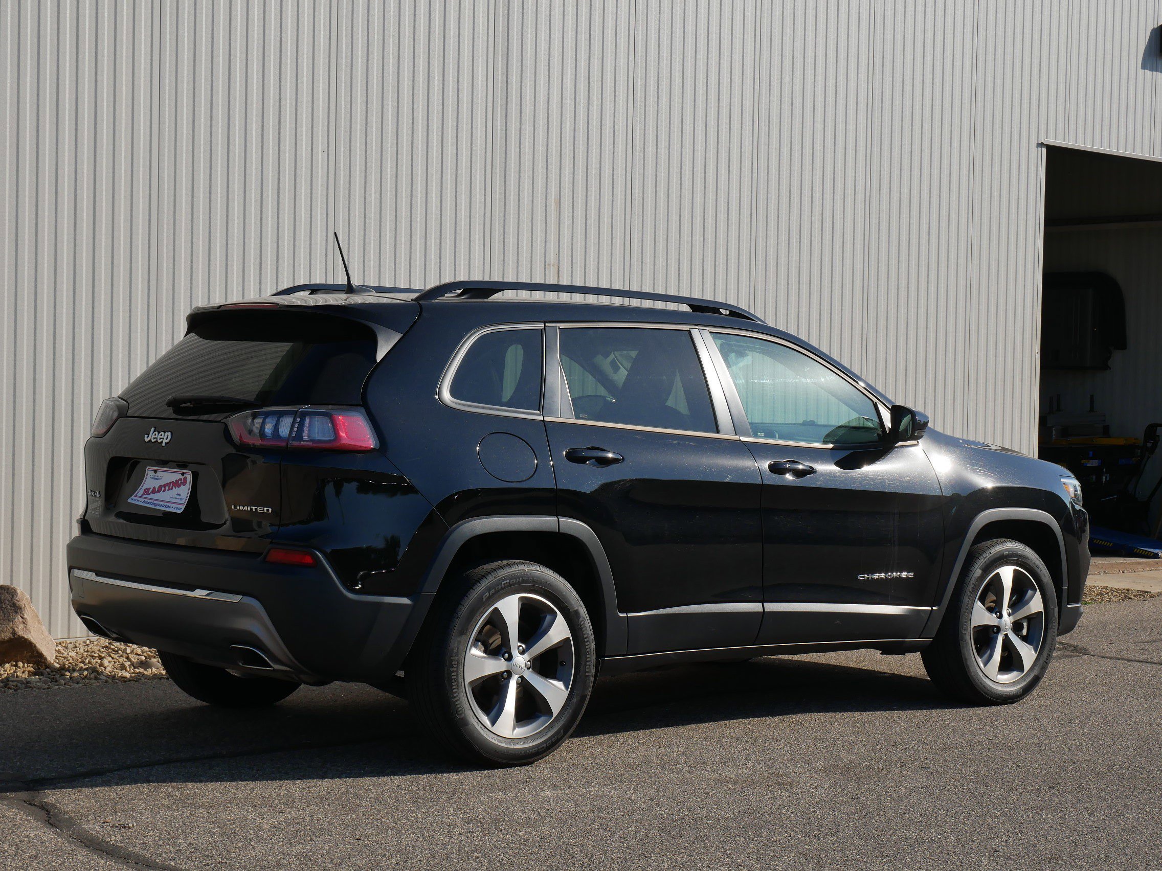 2022 Jeep Cherokee Limited photo 5