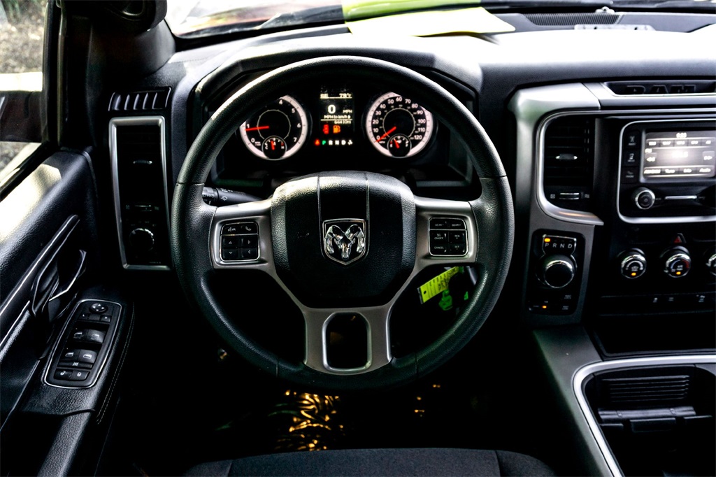 2022 Ram 1500 Classic Warlock photo 29