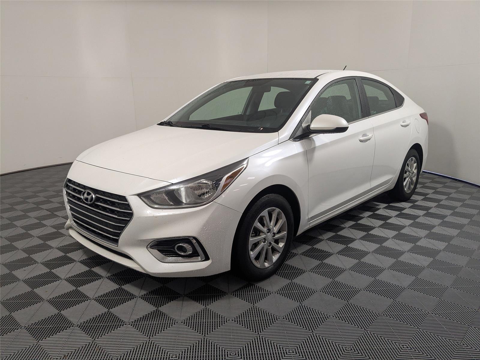 2022 Hyundai Accent SEL