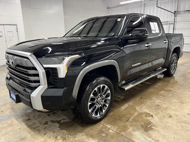 2022 Toyota Tundra Limited photo 3